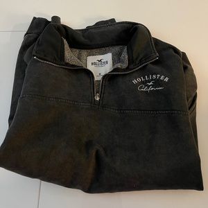 hollister sweatshirt